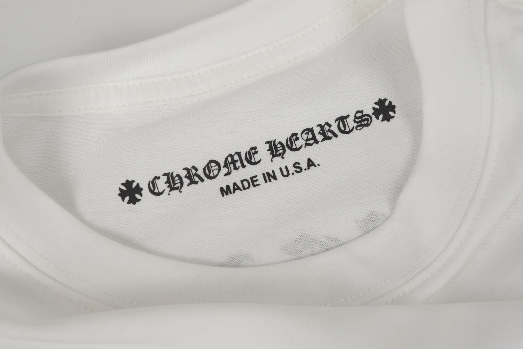 P150 -Chrome Hearts/Chrome Hearts 23ss scroll simple Sanskrit letters popular long-sleeved T-shirt -High weight, high density and high quality. The wool is soft, delicate and skin-friendly. It feels soft and silky. It has excellent warmth and skin-friendly properties.